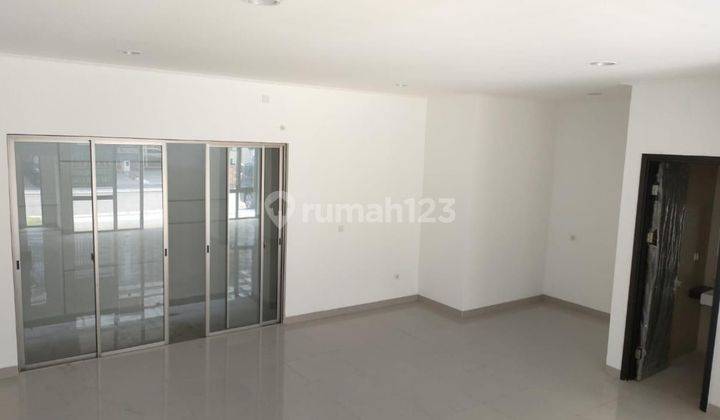 Rumah pik 2 tahap 1 2 lantai 3 kamar tidur brand new 2