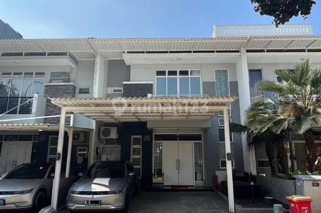 Rumah Golf Lake 2,5 Lantai Siap Huni Depan Taman 4 Kamar Tidur Semi Furnished 2