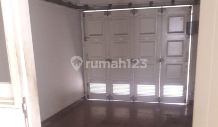 Two-story house in Gading Serpong, Starling the Spring cluster, unfurnished, cheapest price. 2