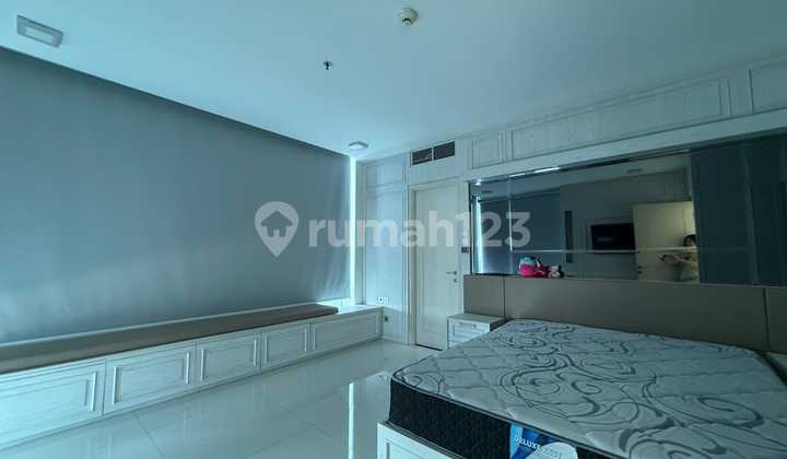 Apartemen Regatta 3 kamar tidur 2 kamar tidur sea view