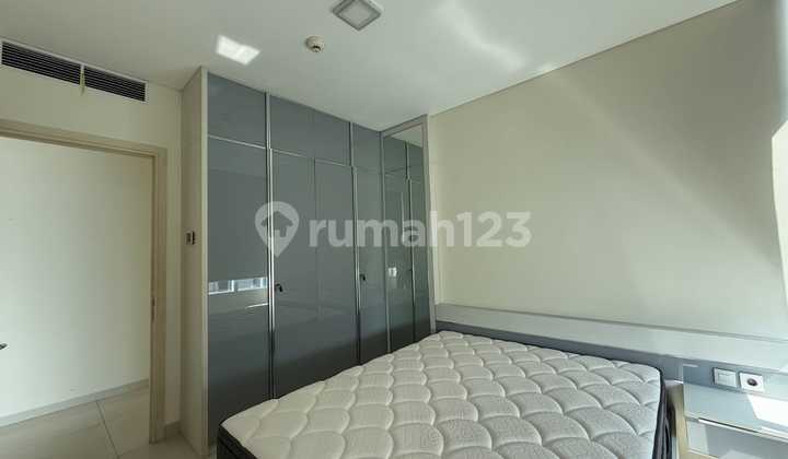 Regatta Apartment 3 bedrooms 2 bedrooms sea view 2