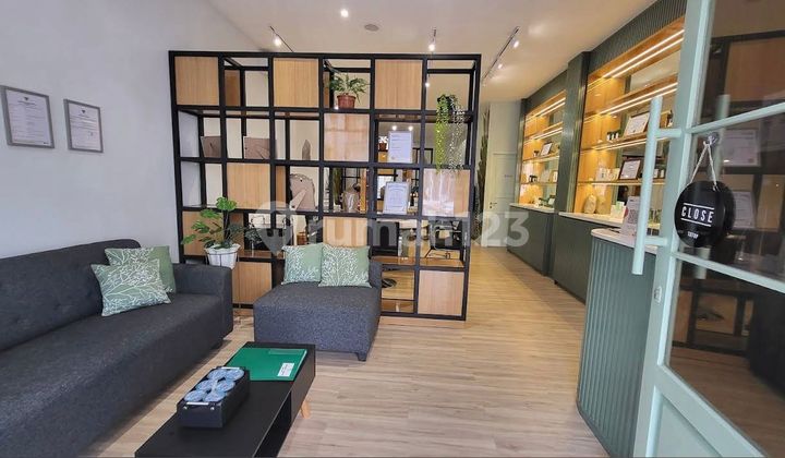 Rukan exclusive pik hadap dalam 4 lantai full furnished cocok untuk kantor, klinik dll Rukan exclusive pik hadap dalam 4 lantai full furnished cocok untuk kantor, klinik dll
