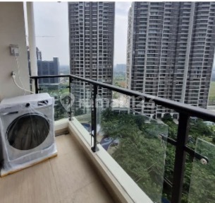Apartemen Sky House 3 Kamar Tidur Lantai Tengah Pool View Apartemen Sky House 3 Kamar Tidur Lantai Tengah Pool View