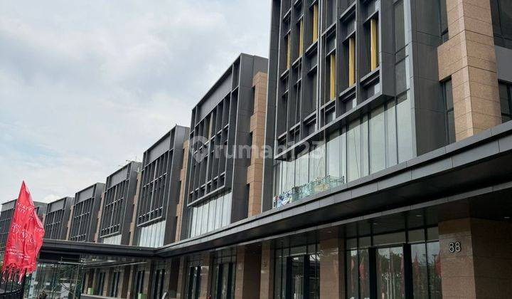 Perkantoran di Navapark Business Suites, Tangerang 1