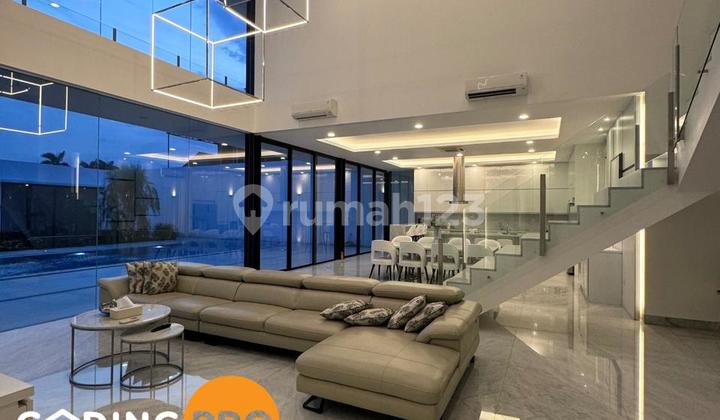 Rumah Bagus 3lantai + Rooftop di BSD Bukit Golf, Tangerang 2