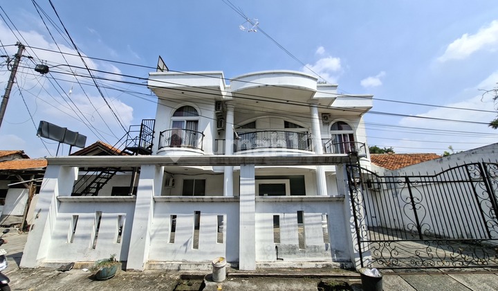 Peluang Emas Miliki Kos2an Mewah 2 Lantai + Rooftop Kebon Jeruk Jakarta Barat