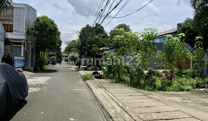 Good Invest! Beli Tanah Dapat Cuan Tiap Bulan Dari Kontrakan 19 Pintu Yg Terisi Semua di Kav. Hankam Joglo Jakbar. Lokasi Nyaman dan Tenang Buat Pemukiman dan Yg Pasti Bebas Banjir Good Invest! Beli Tanah Dapat Cuan Tiap Bulan Dari Kontrakan 19 Pintu Yg Terisi Semua di Kav. Hankam Joglo Jakbar. Lokasi Nyaman dan Tenang Buat Pemukiman dan Yg Pasti Bebas Banjir