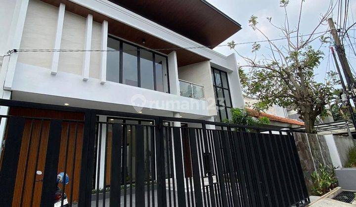 Dijual rumah baru  2 lt ada swimming pool siap huni di Lebak Bulus 2