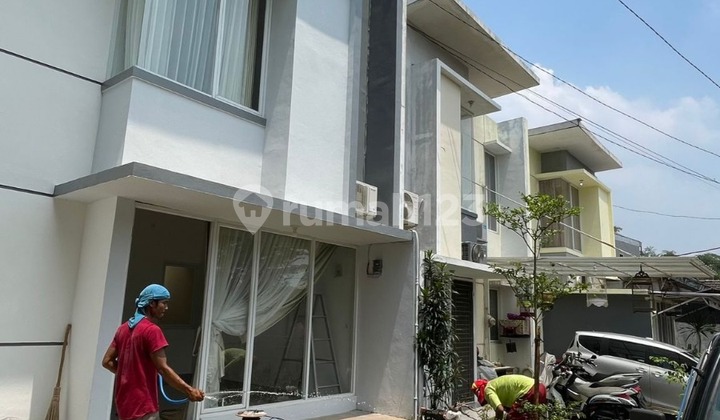 Banting Harga, Rumah Cluster di Jatiasih, Dibawah Pasaran