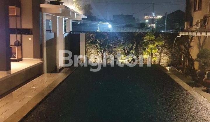 RUMAH MEWAH MURAH 2 LANTAI ADA KOLAM RENANGNYA 2