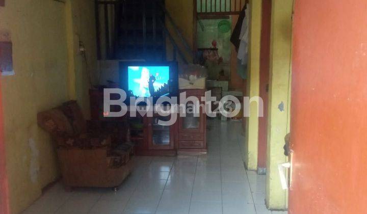 RUMAH + KONTRAKAN 1 PINTU DI SUKMAJAYA 2