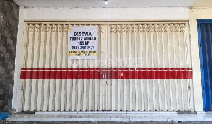 Good 2-Storey Shop House Ready to Occupy, Freehold Title in Tamansari Bondowoso 2