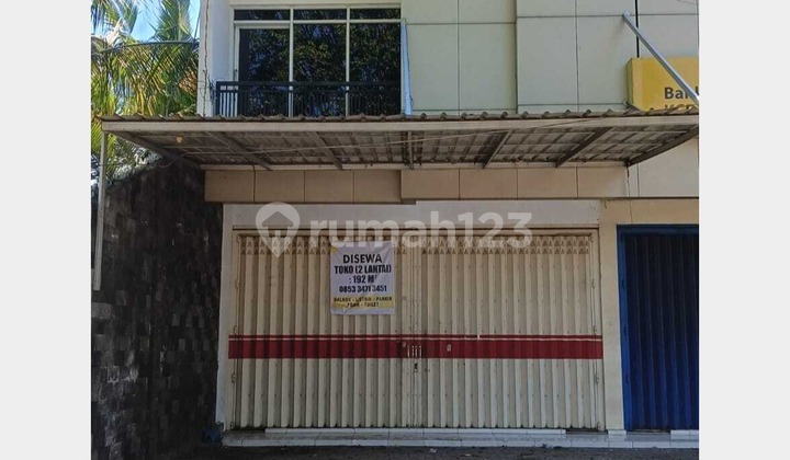 Good 2-Storey Shop House Ready to Occupy, Freehold Title in Tamansari Bondowoso Good 2-Storey Shop House Ready to Occupy, Freehold Title in Tamansari Bondowoso