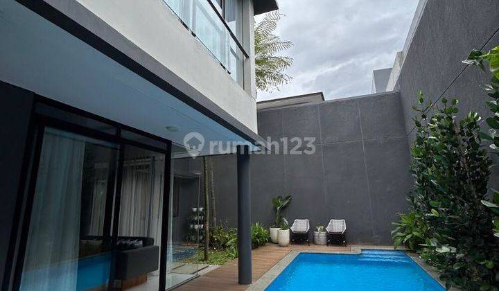 Hunian Kota Baru Parahyangan Nuansa Villa Premium  2