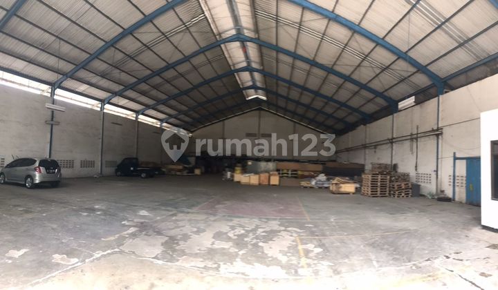 Dijual Gudang Serta Mess Karyawan Daerah Industri Cimareme