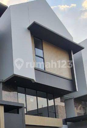 Rumah Modern Unit Setraduta 1