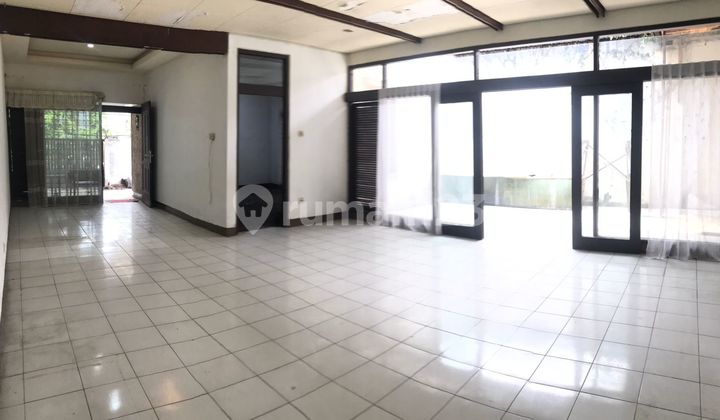 FOR RENT: GARUDA MALEBER 1-STORY HOUSE, SUITABLE FOR RESIDENCE AND OFFICE