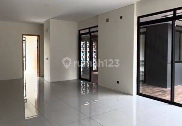 Dijual Rumah Baru Megah Kota Baru Parahyangan View Pegunungan 2