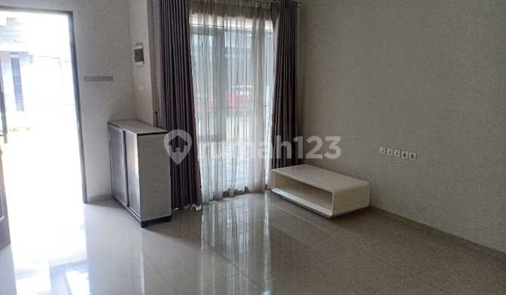 FOR SALE 3 BEDROOM SEMI-FURNISHED WING SETRADUTA CLUSTER HOUSE