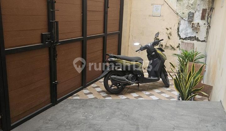 Rumah 3.5 Lantai Bangunan Baru 2