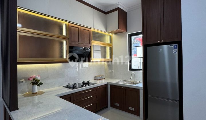 Rumah Brand New Semi Furnish Nempel Pik 2