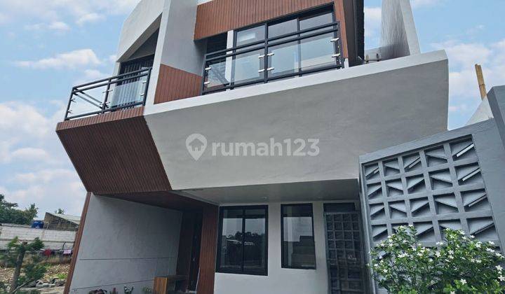 Rumah baru di pondok cabe dekat pintu tol pamulang 2