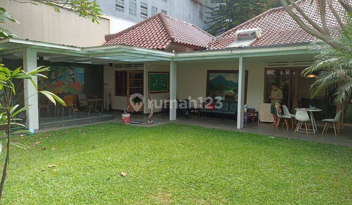 Rumah Terawat Klasik Sayap Dipati Ukur Dekat Kampus Itb 1