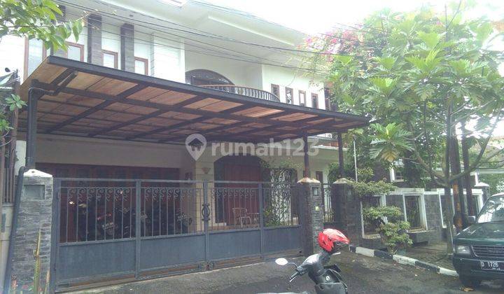 Rumah Mewah Ful Furnished Sayap Gatot Subroto Burangrang 1