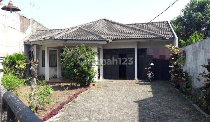 Rumah Lama Terawat di Turangga Buahbatu  1