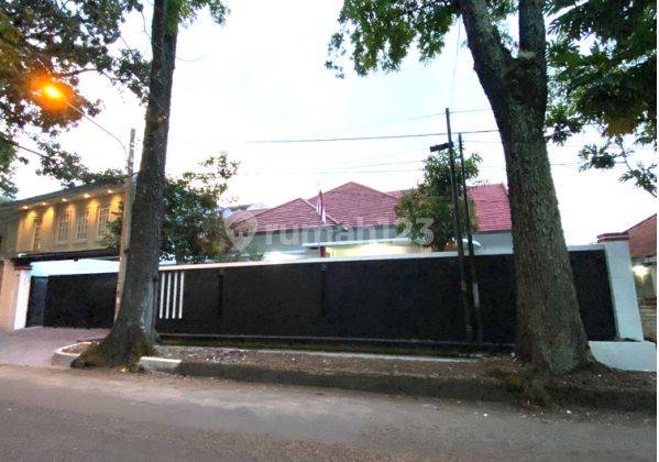 Rumah Mewah Sayap Burangrang Bandung Kota 1