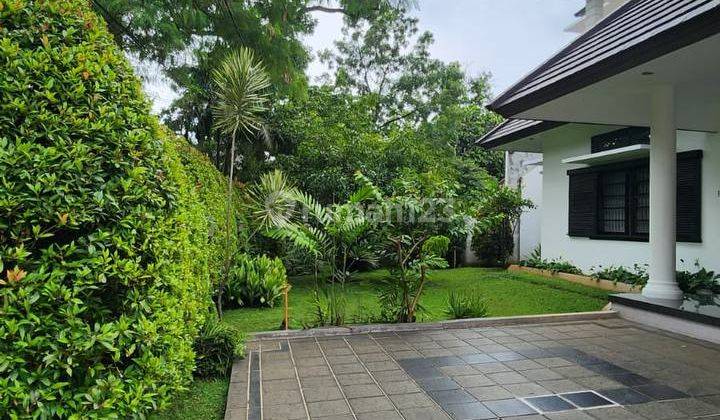 Rumah Lux Full Furnished Lokasi Pusat Kota Dekat Gedung Sate Bandung 2