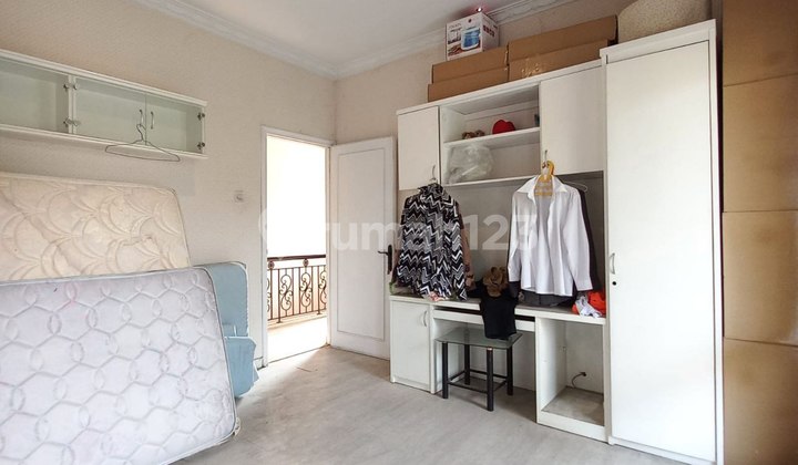 Rumah Bagus Terawat Tatar wangsakerta Kota Baru Parahyangan  2