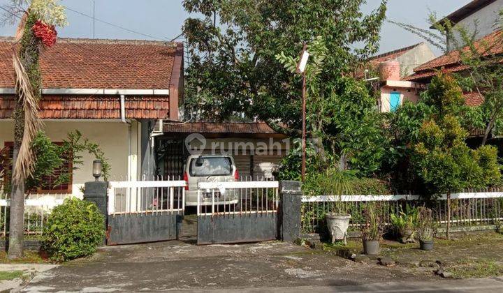 Rumah Strategis Turangga Mainroad Cocok Buat Kantor  2