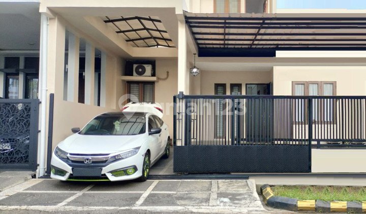 Dijual Rumah Cantik di Batununggal Indah Bandung, Lokasi Premium