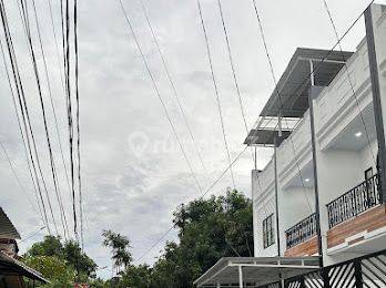 Rumah Baru 3 Lantai Di Tanjung Duren Jakarta Barat  2