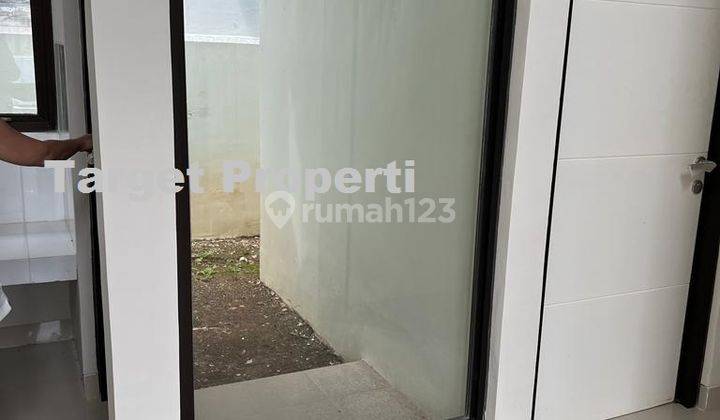 Rumah Bagus Unfurnished di Sentul, Bogor 4