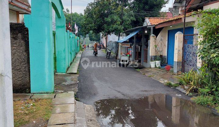 Rumah di Jalan kamboja SHM 5
