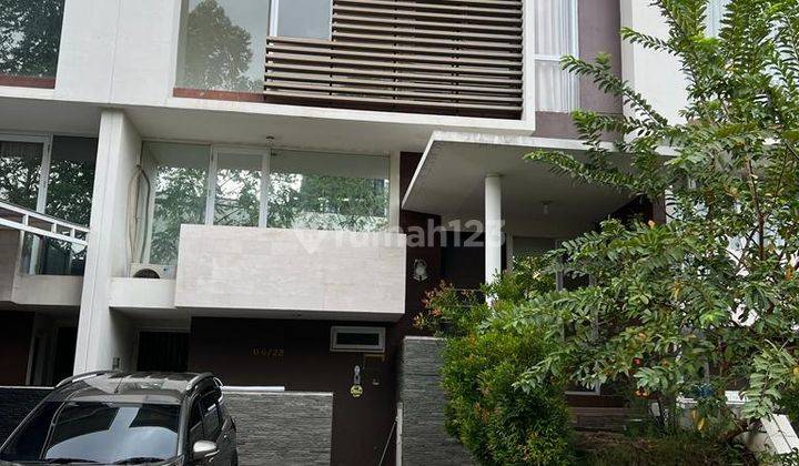 Rumah 2 Lantai Di Citra 8 Bagus 1