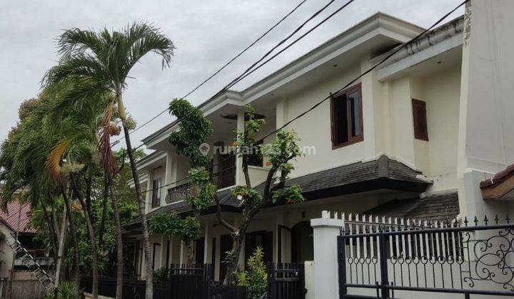 Jual Rumah Mewah Patra Kuningan, Cocok Untuk Investasi 1