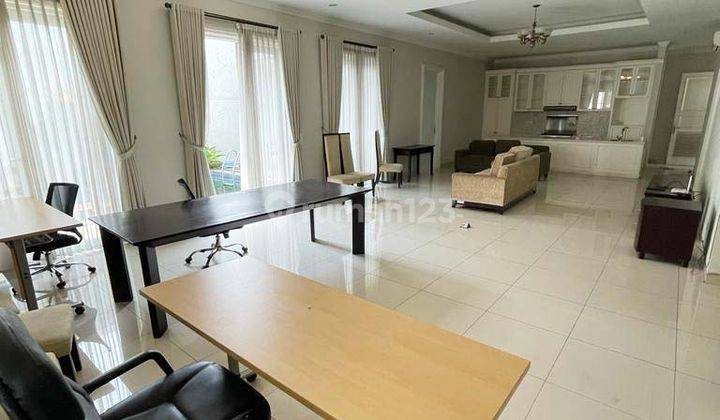 Rumah Lama Masih Layak Huni di Area Premium, Patra Kuningan 2