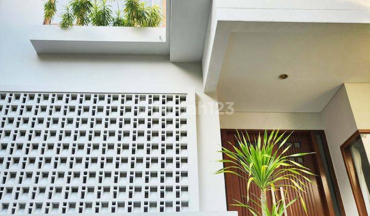 Rumah Cantik Siap Huni Dalam Cluster, Kemang 2