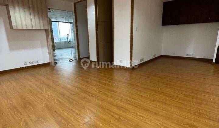 Office Space di Menara Sudirman Disewakan Semi Furnished 2