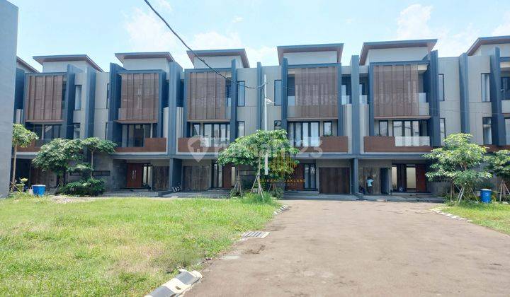 Pancoran Rumah Baru, Strategis, Inden, 118m2 233m2, Ada 40 Unit 1