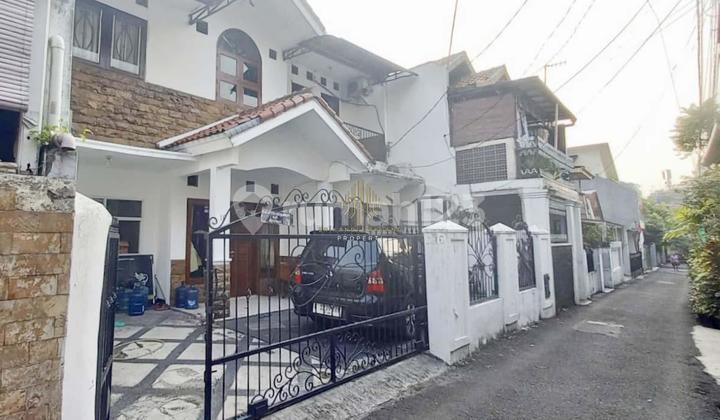 Tebet Barat Rumah Bagus Siap Huni Jalan 1 mobil 