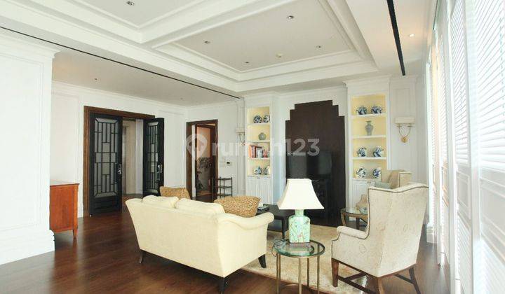 Jual The Pakubuwono Signature, Apartment Mewah 3BR, Lantai Rendah 2