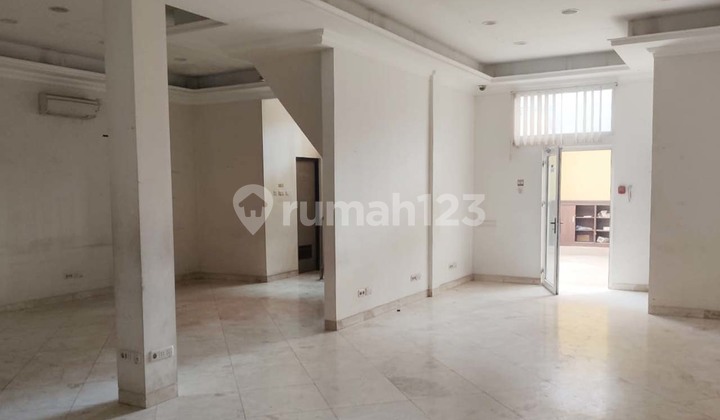 Minggu Market Raya Ruko Ready to Operate, Workspace Already Available 2