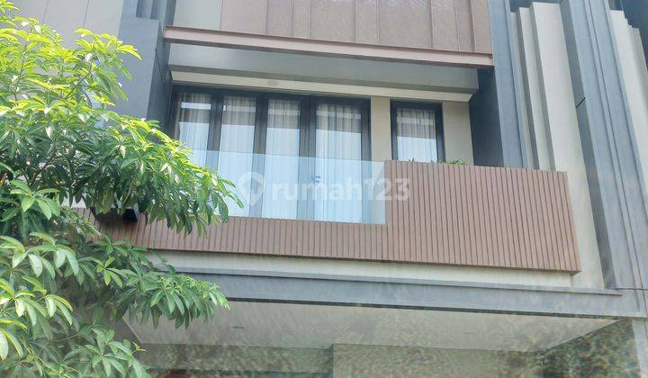 Pancoran Rumah Baru, Strategis, Inden, 118m2 233m2, Ada 40 Unit 2