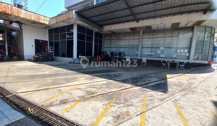 Disewakan Bangunan Ex Dealer Mobil Dua Lantai Ditengah Kota Malang 1