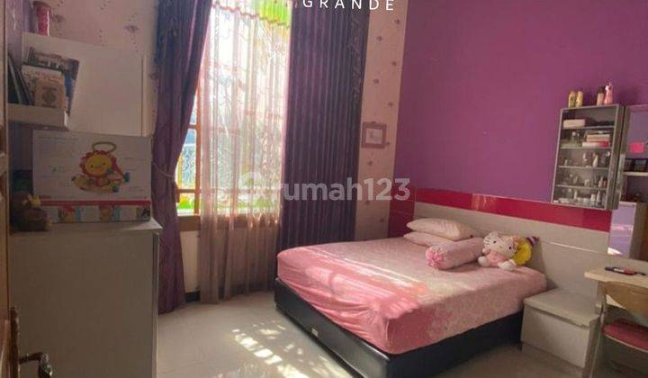 Dijual Rumah Full Furnished Luxury di Araya, Malang 2