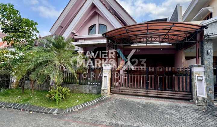 For Rent Semi-Furnished House in Istana Dieng Housing, Malang For Rent Semi-Furnished House in Istana Dieng Housing, Malang